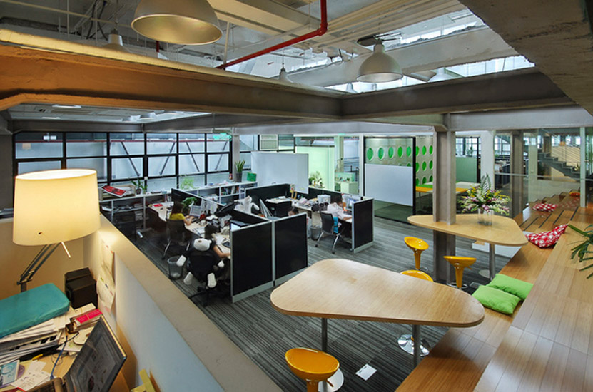 深圳安吉爾飲水產(chǎn)業(yè)集團(tuán)有限公司及屬下分公司辦公室裝飾